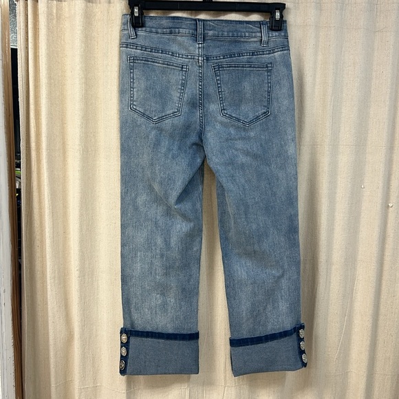 Blue Denim Cuffed Jeans with Button Details - A.Z.I - Picture 2 of 6